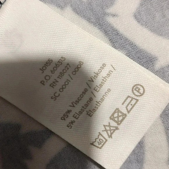 Boden Kassidy jersey surplus midi dress - Picture 10 of 10